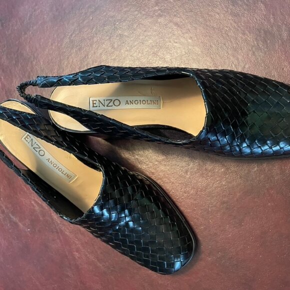 Black Woven Leather Sling-Back shoes. Size 9. 3"heel - Picture 2 of 7